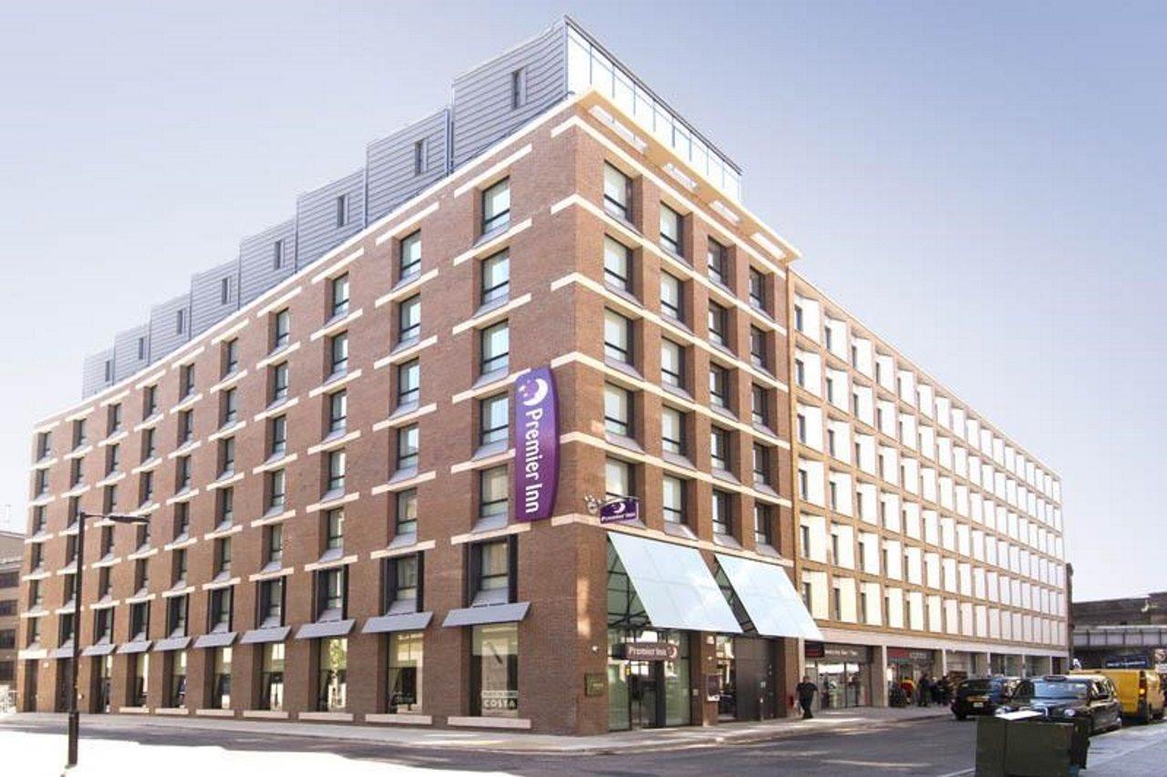 Premier Inn London Southwark - Tate Modern Exterior foto